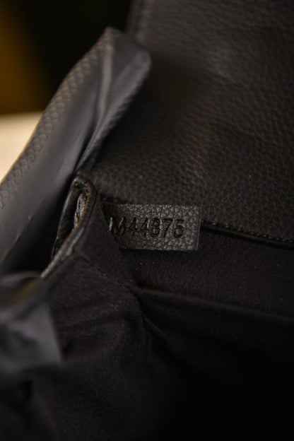 Metis Pochette Black Bag