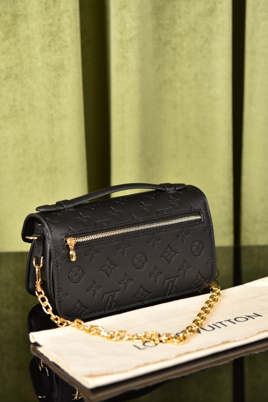 Pochette Metis East Bag Black